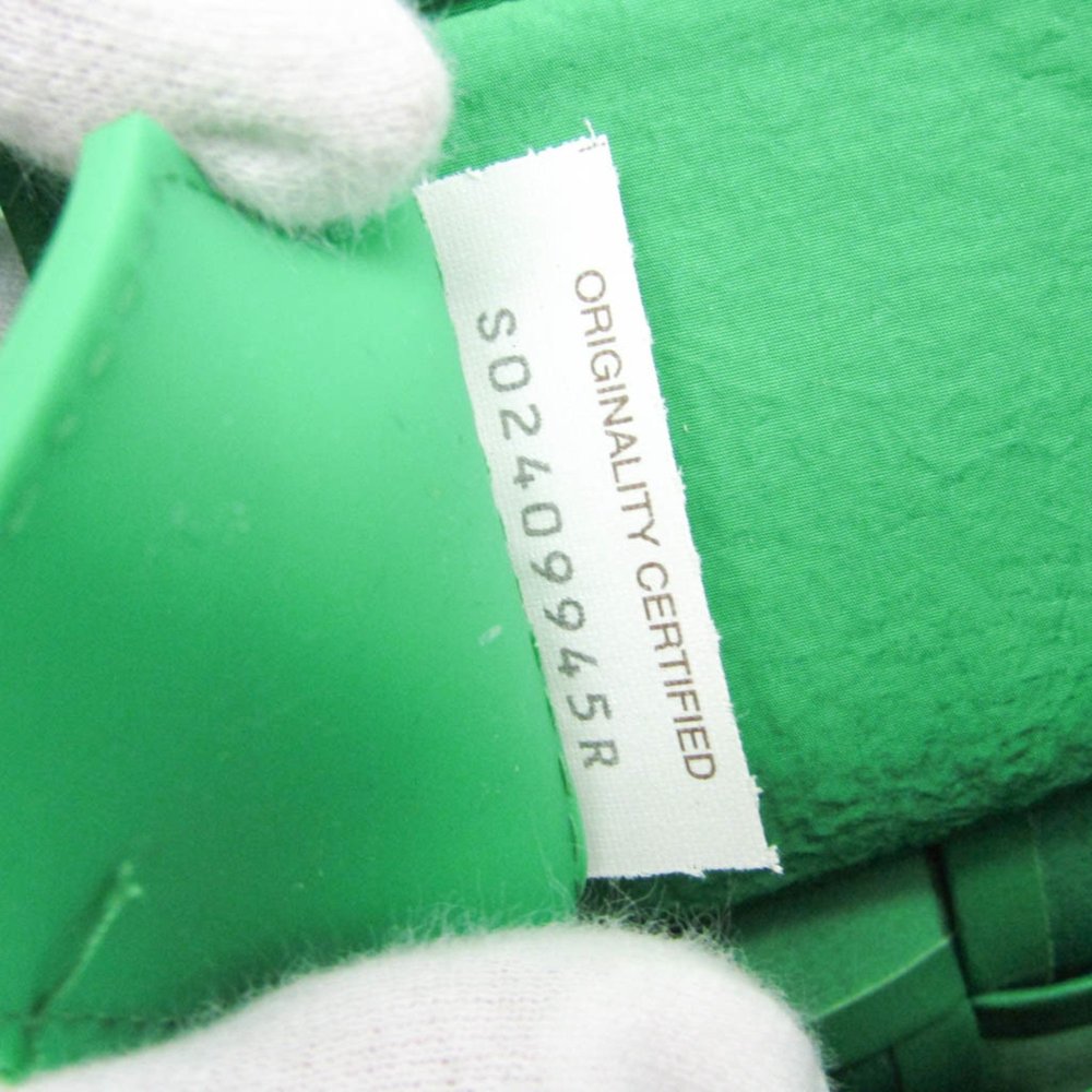 BOTTEGA VENETA Green Leather Shoulder Bag - Picture 15 of 16